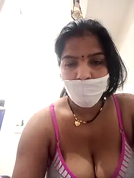 Snapshot of punamji_sexe chatting on 02/20/26, 07:47 punamji sexe online show from 02/20/26, 07:47