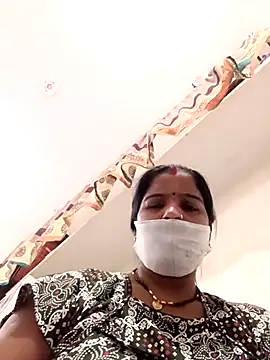 Snapshot of punamji_sexe chatting on 02/28/26, 08:04 punamji sexe online show from 02/28/26, 08:04