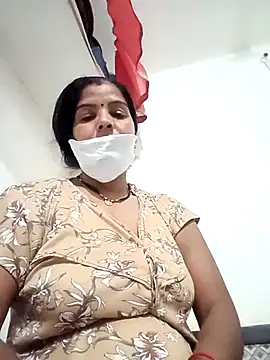 Snapshot of punamji_sexe chatting on 04/03/26, 01:47 punamji sexe online show from 04/03/26, 01:47