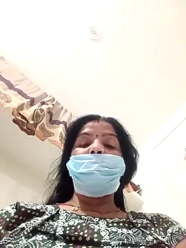 Snapshot of punamji_sexe chatting on 04/25/26, 06:27 punamji sexe online show from 04/25/26, 06:27