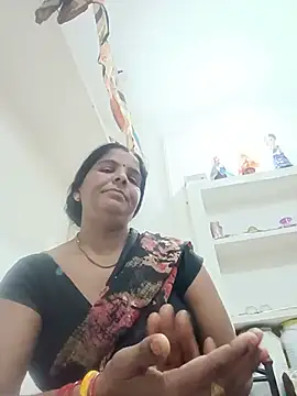Snapshot of punamji_sexe chatting on 06/01/26, 12:07 punamji sexe online show from 06/01/26, 12:07