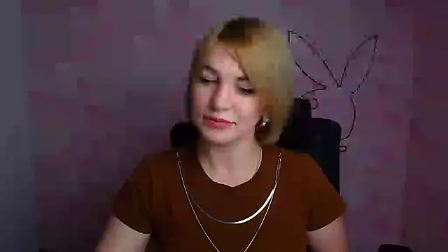 CuttieEmma online show from 07/05/26, 12:01