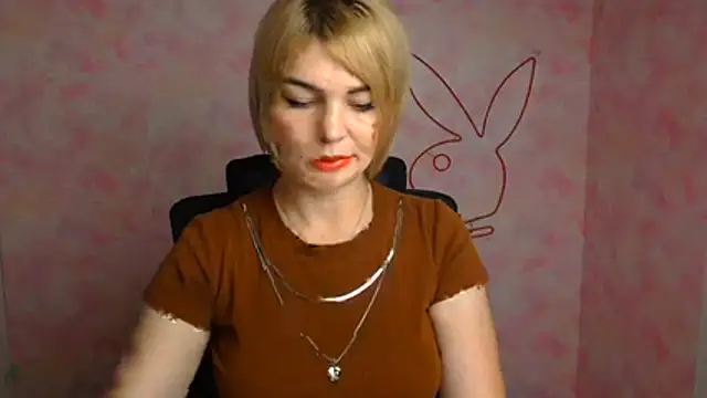 CuttieEmma online show from 07/24/26, 05:38