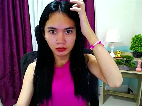 Snapshot of devine_goddess chatting on 03/12/26, 05:19 devine goddess online show from 03/12/26, 05:19