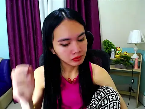 Snapshot of devine_goddess chatting on 03/22/26, 09:34 devine goddess online show from 03/22/26, 09:34
