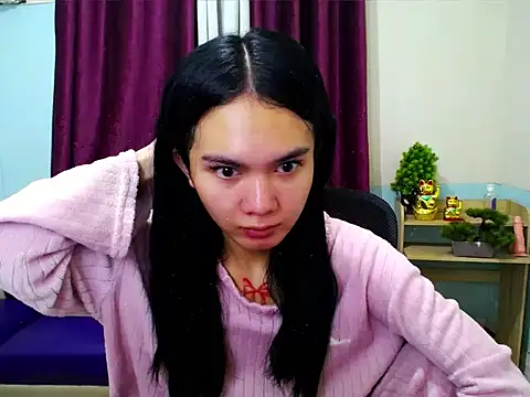 Snapshot of devine_goddess chatting on 04/08/26, 04:12 devine goddess online show from 04/08/26, 04:12