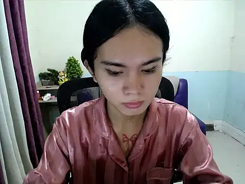 Snapshot of devine_goddess chatting on 06/12/26, 03:00 devine goddess online show from 06/12/26, 03:00