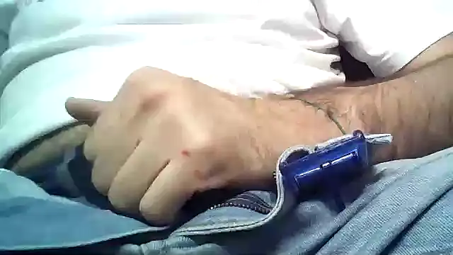 Snapshot of elegantblack chatting on 05/25/26, 12:22 elegantblack online show from 05/25/26, 12:22