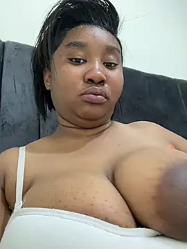 Snapshot of MeekyCurvyAss chatting on 03/05/26, 08:21 MeekyCurvyAss online show from 03/05/26, 08:21