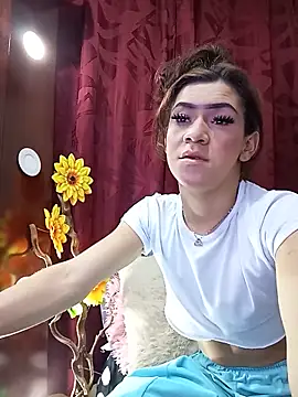 NathalialLooes online show from 06/15/26, 06:54