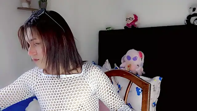 NathalialLooes online show from 07/03/26, 09:54
