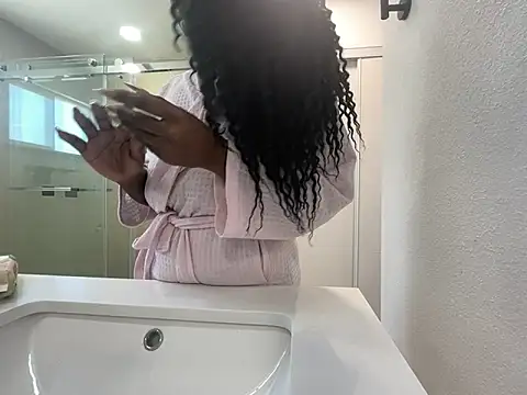 Snapshot of Anadia_Starr chatting on 03/19/26, 11:31 Anadia Starr online show from 03/19/26, 11:31