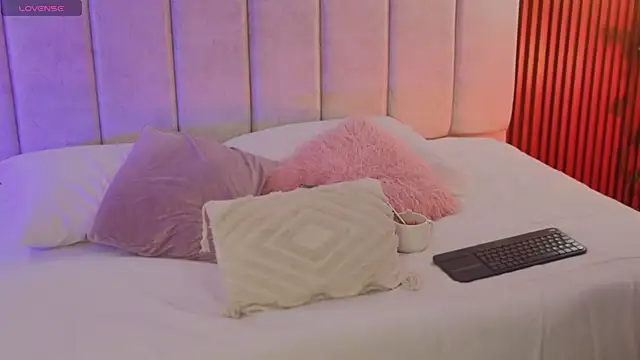SofiaCortes4 online show from 07/30/26, 11:31
