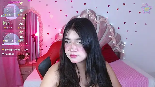 Snapshot of mia_fox666 chatting on 05/29/26, 01:36 mia fox666 online show from 05/29/26, 01:36