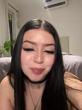 Snapshot of lolaaculaa chatting on 02/11/26, 04:50 lolaaculaa online show from 02/11/26, 04:50