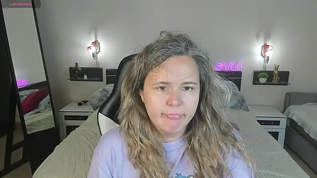 LilyBel online show from 07/06/26, 01:02