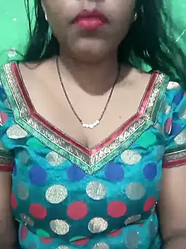 Snapshot of Parul-009 chatting on 03/07/26, 05:37 Parul-009 online show from 03/07/26, 05:37