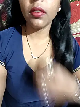 Snapshot of Parul-009 chatting on 03/15/26, 06:19 Parul-009 online show from 03/15/26, 06:19