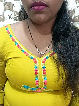 Snapshot of Parul-009 chatting on 03/21/26, 08:19 Parul-009 online show from 03/21/26, 08:19