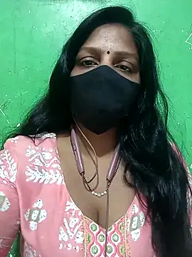 Snapshot of Parul-009 chatting on 04/07/26, 05:52 Parul-009 online show from 04/07/26, 05:52