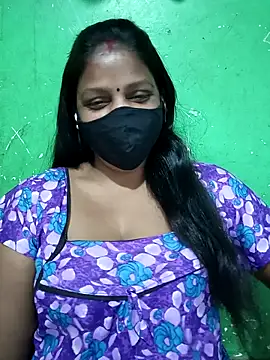 Snapshot of Parul-009 chatting on 04/23/26, 05:41 Parul-009 online show from 04/23/26, 05:41