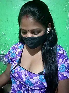 Snapshot of Parul-009 chatting on 04/23/26, 12:29 Parul-009 online show from 04/23/26, 12:29