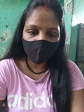 Snapshot of Parul-009 chatting on 05/26/26, 04:41 Parul-009 online show from 05/26/26, 04:41