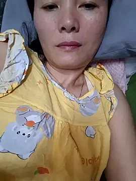 Snapshot of Baby-loveass69 chatting on 04/16/26, 02:18 Baby-loveass69 online show from 04/16/26, 02:18