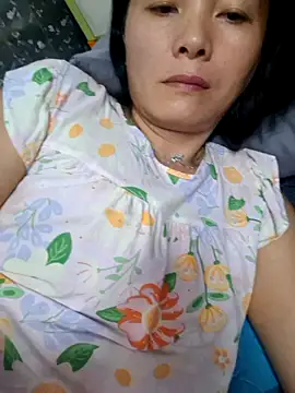 Snapshot of Baby-loveass69 chatting on 05/03/26, 02:34 Baby-loveass69 online show from 05/03/26, 02:34
