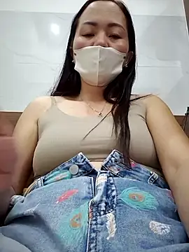 Snapshot of Baby-loveass69 chatting on 06/09/26, 02:17 Baby-loveass69 online show from 06/09/26, 02:17