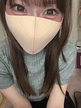 momo mm online show from 06/17/26, 03:09