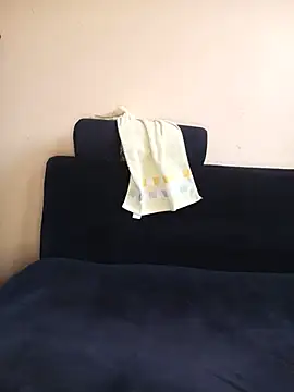 Snapshot of RanniClara chatting on 06/25/26, 01:04 RanniClara online show from 06/25/26, 01:04