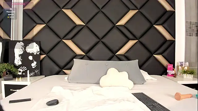MelisaKovacs online show from 07/27/26, 01:07