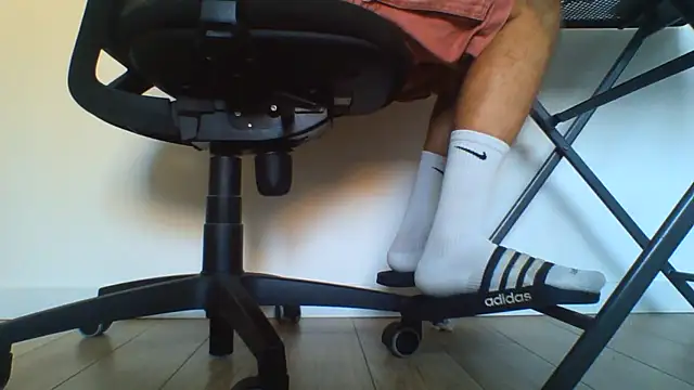 andre italy online show from 07/14/26, 10:21