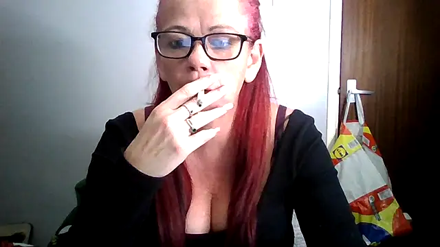 Snapshot of Forbidden-Irish-x chatting on 04/08/26, 10:32 Forbidden-Irish-x online show from 04/08/26, 10:32