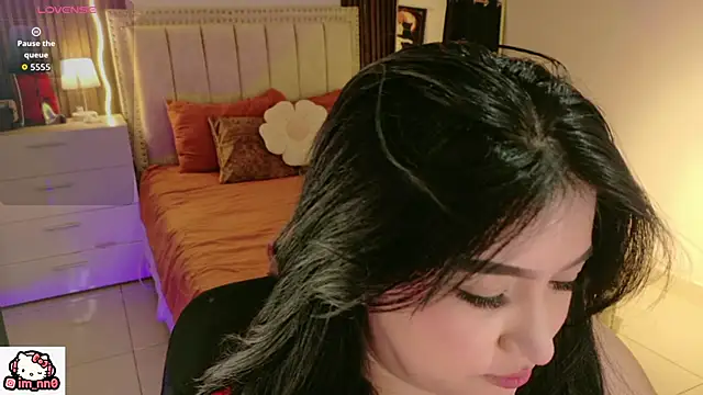 Snapshot of ninna_sweet chatting on 03/25/26, 03:29 ninna sweet online show from 03/25/26, 03:29