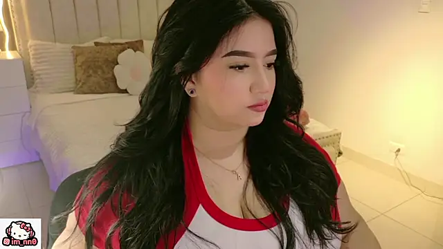 Snapshot of ninna_sweet chatting on 04/14/26, 12:33 ninna sweet online show from 04/14/26, 12:33