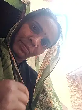 Snapshot of Muskan44s chatting on 05/03/26, 08:09 Muskan44s online show from 05/03/26, 08:09