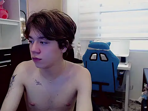 Snapshot of duvisex19 chatting on 02/11/26, 09:20 duvisex19 online show from 02/11/26, 09:20