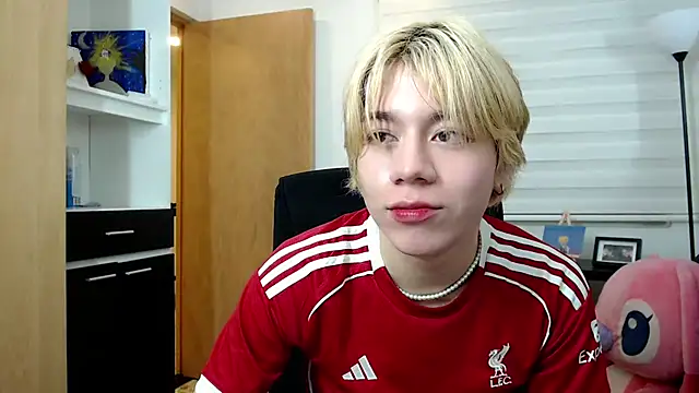 duvisex19 online show from 07/07/26, 12:02