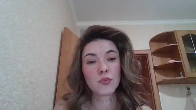 Dream Petal  online show from 05/06/26, 10:31