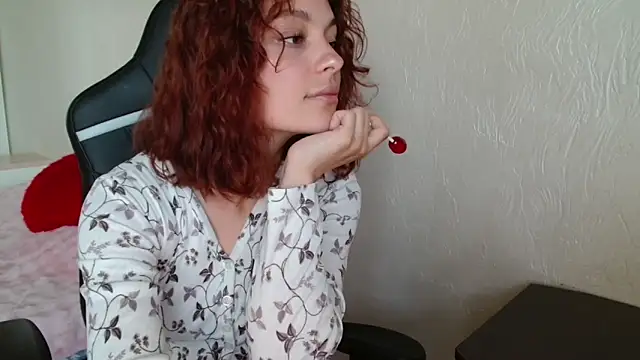 Eva Avea online show from 05/21/26, 10:33