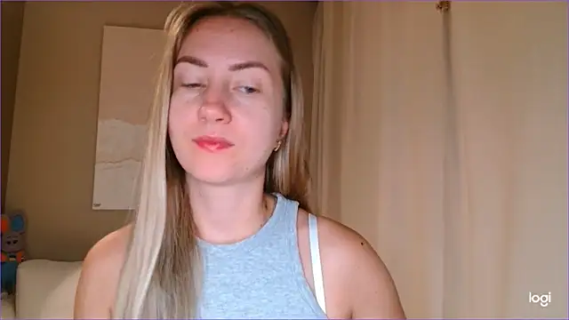 BluueSilk online show from 09/19/25, 05:53