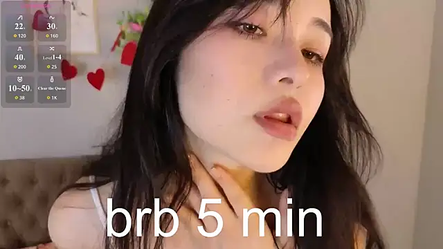 Noiry Vuvez online show from 06/06/26, 08:02