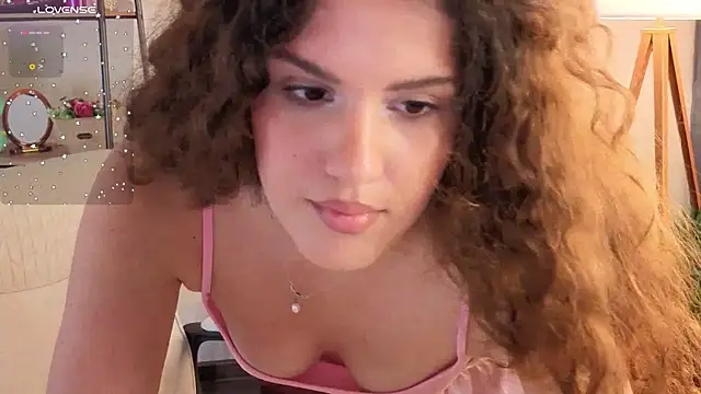 Lili Torin online show from 07/28/26, 02:13