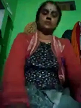 Snapshot of Miya_jaan chatting on 02/02/26, 05:22 Miya jaan online show from 02/02/26, 05:22