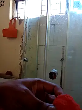 Snapshot of Mkhothiwesibumbu chatting on 05/10/26, 01:27 Mkhothiwesibumbu online show from 05/10/26, 01:27