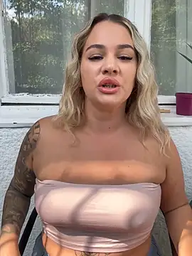 sexybatwomen33 online show from 06/19/26, 01:48