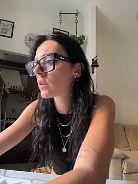 alibi room online show from 06/02/26, 01:35