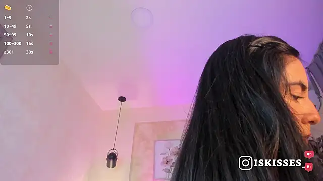 Snapshot of IsabellaSweet__ chatting on 03/19/26, 04:05 IsabellaSweet online show from 03/19/26, 04:05